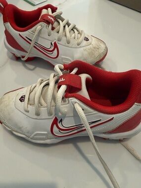 12c Nike Kids White and Red Cleats - Lightweight Youth Soccer/Football Shoes